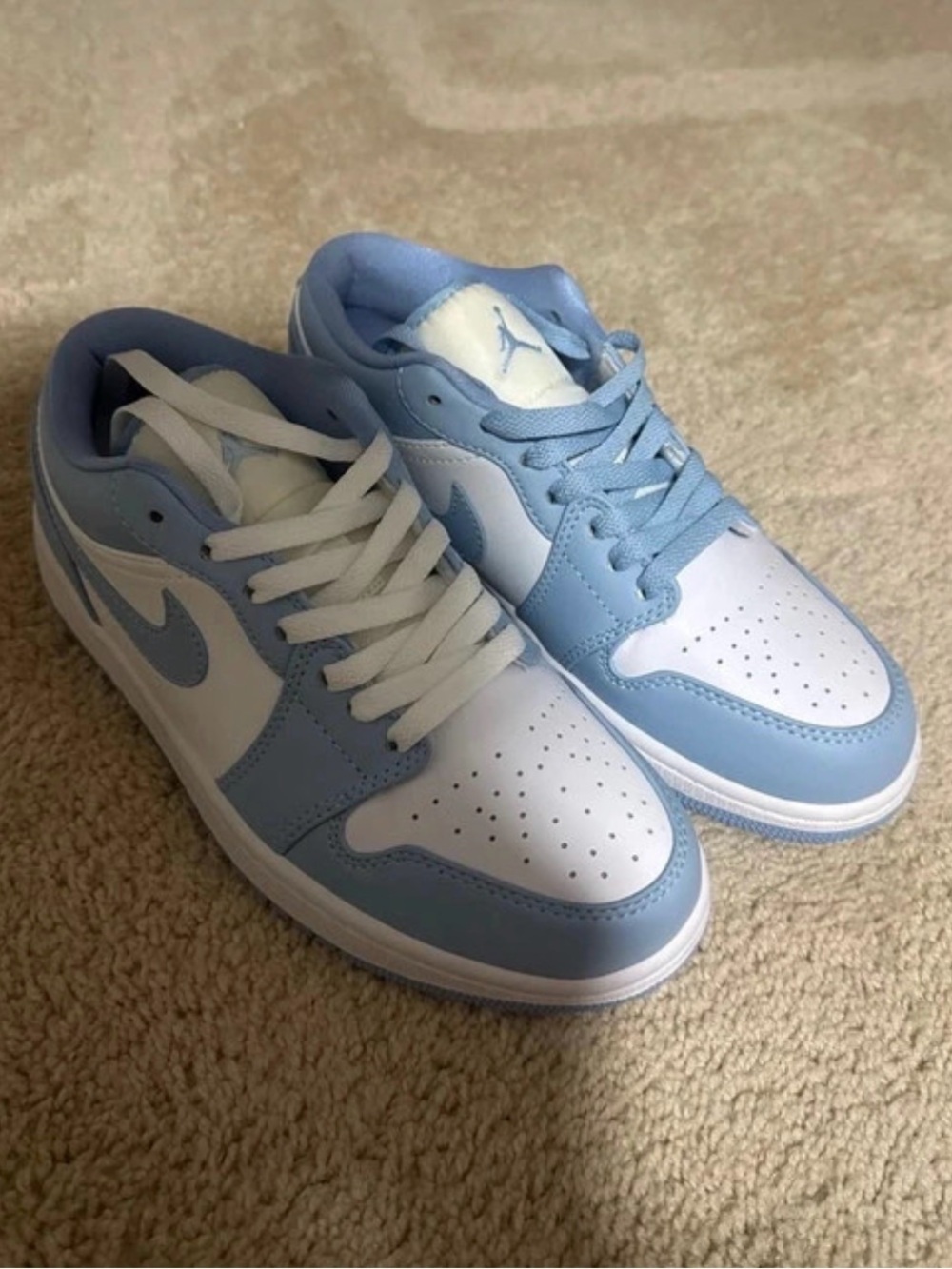 Jordan 1 Low 'Aluminum'